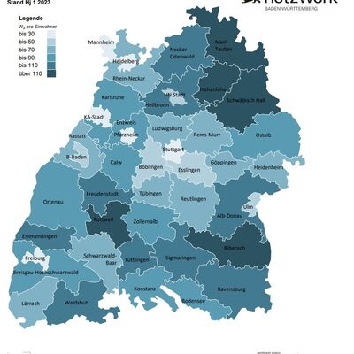 Das Foto zeigt eine Karte, die den Zubau bei Photovoltaik-Gebudeanlagen im ersten Halbjahr 2023 nach Landkreisen im Sdwesten zeigt. 
