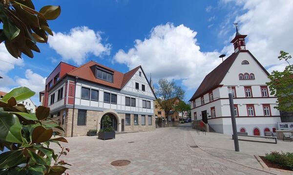 Das Bild zeigt das Rathaus in Igersheim.